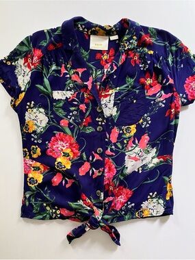Anthropologie Navy Floral Short-Sleeve Button-Down with Waist Tie Women’s 10